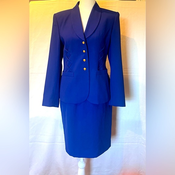 - Kasper Suit fully lined unique jacket design Size 4 - Picture 1 of 15